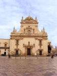 Piazzetta e chiesa di San Pietro